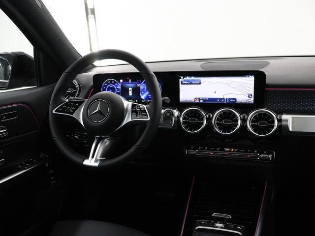 Mercedes-Benz EQB 250+ Luxury Line | Panoramadak | Winterpakket | Memory Stoelen | Keyless Go | Sfeerverlichting | Getint Glas | Carplay | LED Koplampen |