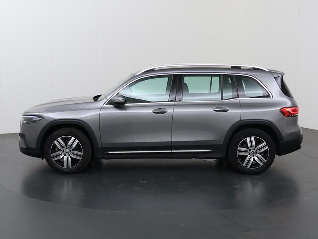 Mercedes-Benz EQB 250 Luxury Line 67 kWh | Keyless | Stoelverwarming | Achteruitrijcamera |