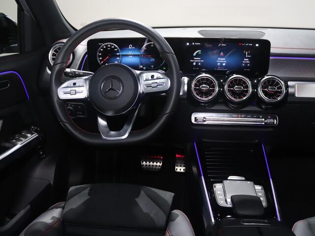 Mercedes-Benz EQB 250+ Business Edition | AMG Line | Nightpakket | 19-Inch | Stoelverwarming | MBUX |