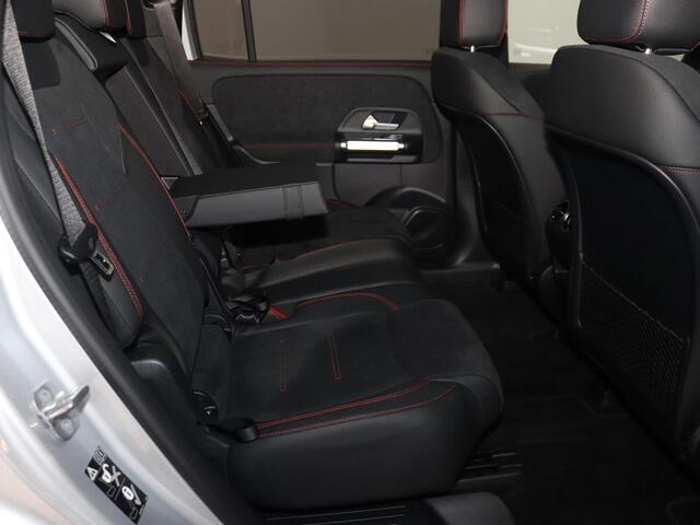 Mercedes-Benz EQB 250+ Business Edition | AMG Line | Nightpakket | 19-Inch | Stoelverwarming | MBUX |