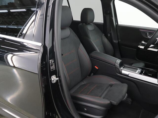 Mercedes-Benz EQB 250+ AMG Line 71 kWh | Night | Burmester | Panoramdak | Memory | Head-up display | Rij-assistentie pakket | 360 camera |