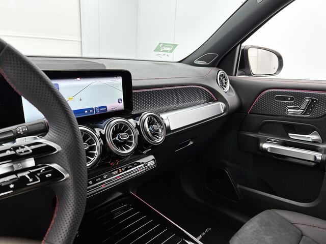 Mercedes-Benz EQB 250+ Business Solution AMG 71 kWh | Trekhaak | Premium pakket | Parkeerpakket met 360°-camera | KEYLESS-GO comfort pakket | EASY PACK achterklep | Head-up display | Dodehoekassistent | Extra USB-poorten |