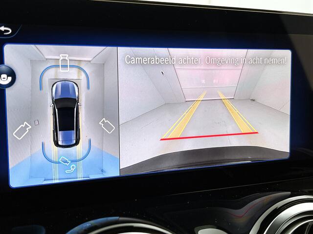 Mercedes-Benz EQB 250+ Business Solution AMG 71 kWh | Trekhaak | Premium pakket | Parkeerpakket met 360°-camera | KEYLESS-GO comfort pakket | EASY PACK achterklep | Head-up display | Dodehoekassistent | Extra USB-poorten |