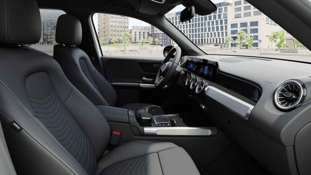 Mercedes-Benz EQB 250 Business Line 7persoons 67 kWh | Stoelverwarming | LED koplampen | Dakrails | Achteruitrijcamera |