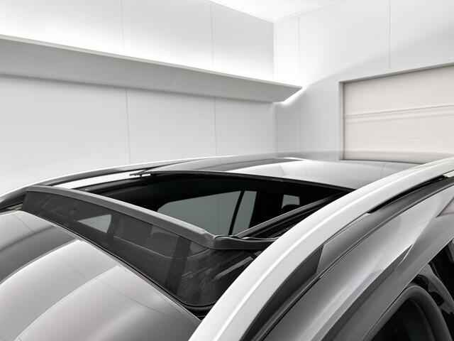 Mercedes-Benz EQB 250+ Business Solution AMG 71 kWh | Trekhaak | Premium pakket | Parkeerpakket met 360°-camera | KEYLESS-GO comfort pakket | EASY PACK achterklep | Head-up display | Dodehoekassistent | Extra USB-poorten |