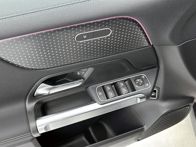 Mercedes-Benz EQB 250+ Business Solution 71 kWh | Parkeerpakket met achteruitrijcamera | EASY PACK achterklep | Sfeerverlichting | Stoelverwarming voor | Licht- en zicht pakket | USB-pakket | Zitcomfortpakket |