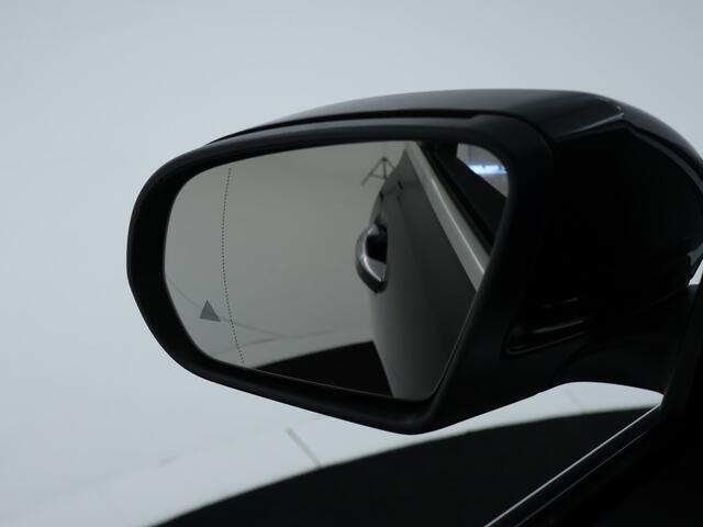 Mercedes-Benz EQB 250+ Business Solution AMG 71 kWh | Premium pakket | Dodehoekassistent | Parkeerpakket met 360°-camera | EASY PACK achterklep | Extra USB-poorten | KEYLESS-GO comfort pakket | Spiegelpakket | Stoelverwarming voor |