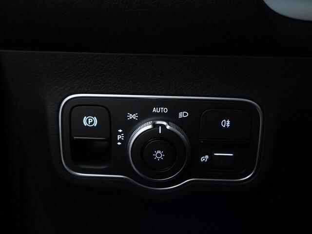 Mercedes-Benz EQB 250+ Business Solution AMG 71 kWh | Premium pakket | Dodehoekassistent | Parkeerpakket met 360°-camera | EASY PACK achterklep | Extra USB-poorten | KEYLESS-GO comfort pakket | Spiegelpakket | Stoelverwarming voor |