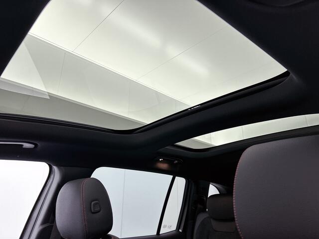 Mercedes-Benz EQB 250+ Business Solution AMG 7p. 71 kWh | Nightpakket | Premium pakket | Winter pakket | Parkeerpakket met 360°-camera | Extra USB-poorten | KEYLESS-GO comfort pakket | EASY PACK achterklep | Dodehoekassistent |