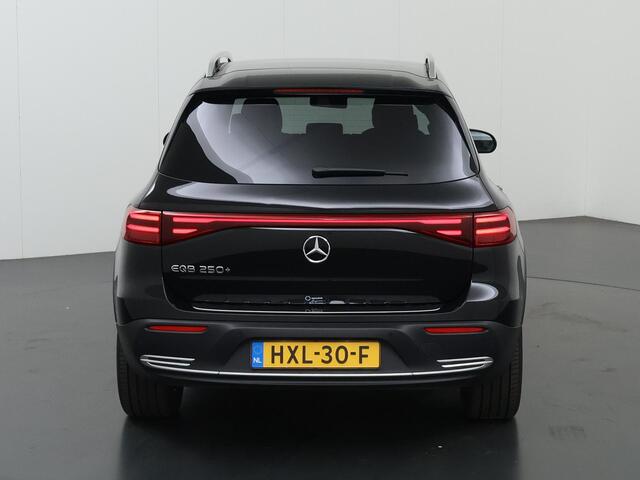 Mercedes-Benz EQB 250+ Business Line 71 kWh | 7 zits | Getint glas |