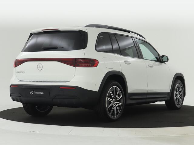 Mercedes-Benz EQB 250+ AMG Line 7p. 71 kWh | Nightpakket | Premium pakket | Parkeerpakket met 360°-camera | KEYLESS-GO comfort pakket | GUARD 360° Voertuigbescherming Plus | Winter pakket | Burmester Surround Sound systeem |