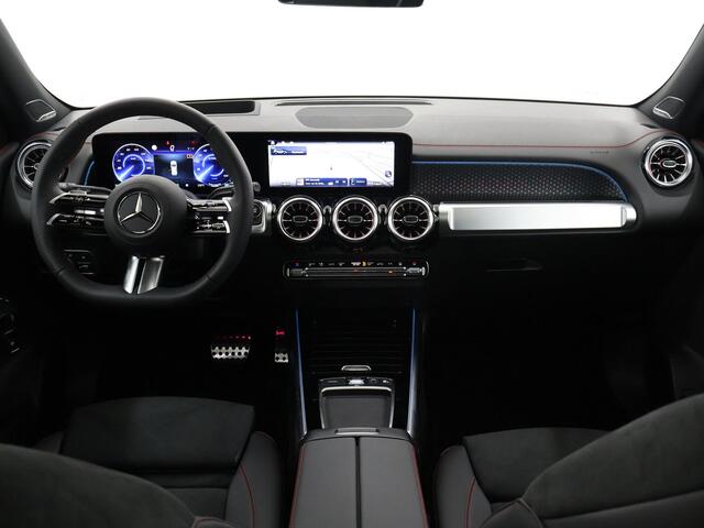 Mercedes-Benz EQB 250+ Business Solution AMG 71 kWh | Premium Plus Pakket | Panoramadak | Burmester | Night Pakket | Head-up Display |