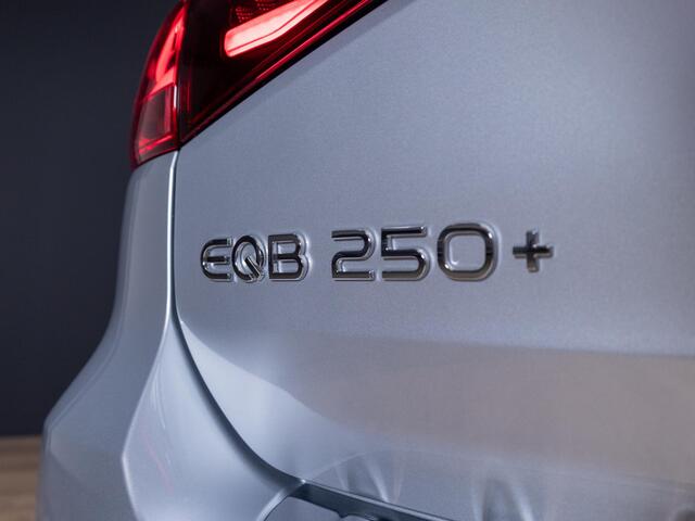 Mercedes-Benz EQB 250+ AMG Line LIMITED 7p. 71 kWh Panorama dak
