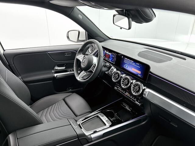Mercedes-Benz EQB 250+ Business Solution 71 kWh | Widescreen display | Extra USB-poorten | EASY PACK achterklep | Sfeerverlichting | Parkeerpakket met achteruitrijcamera | Stoelverwarming voor |