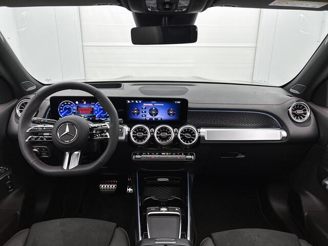 Mercedes-Benz EQB 250+ Business Solution AMG 7p. 71 kWh | Derde zitrij | Nightpakket | Burmester® 3D sound systeem | Smartphone integratie | 360°-camera | Memorypakket | Multibeam LED |