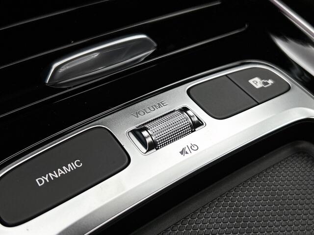 Mercedes-Benz EQB 250+ Business Solution AMG 7p. 71 kWh | Derde zitrij | Nightpakket | Smartphone integratie | Panoramaschuifdak | Memorypakket | Augmented Reality navigatie | Head-up display | 360° camera |