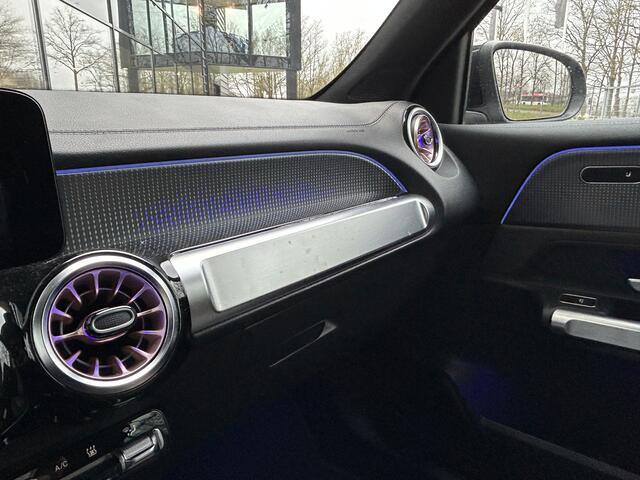 Mercedes-Benz EQB 350 4Matic 67kWk 293pk // Camera // Cruise Control // Carplay // Elek. Achterklep // Sfeerverlichting