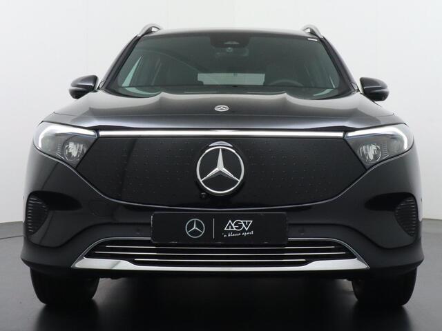 Mercedes-Benz EQB 250+ Business Solution Luxury 7pers. 71 kWh Accu | Distronic Cruise Control | Apple Carplay & Android Auto | Panorama - Schuifdak | 360° Camera | Stuurwiel Verwarmd | DAB+ Radio