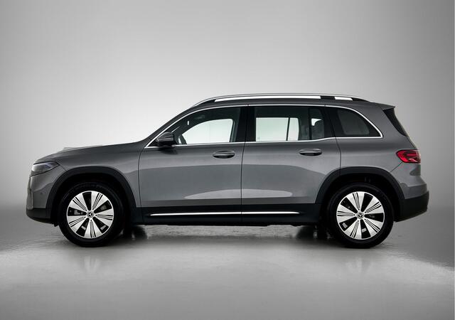 Mercedes-Benz EQB 250+ Business Solution 71 kWh | Stoelverwarming | Parkeerpakket met achteruitrijcamera | Sfeerverlichting | Sierdelen in Star Pattern | EASY PACK achterklep |