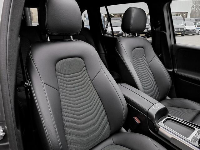 Mercedes-Benz EQB 250+ Business Line LIMITED 7p. 71 kWh | Panoramadak | Achteruitrijcamera | Cruise Control | Sfeerverlichting | Stoelverwarming | Dodehoekassistentie | Elektrische achterklep