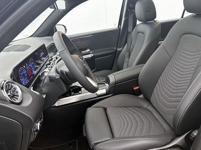 Mercedes-Benz EQB 250+ Business Solution Luxury 71 kWh | Panoramaschuifdak | Smartphone integratie | Dodehoekassistent | Extra USB-poorten | Stoelverwarming | Sfeerverlichting | EASY PACK achterklep |