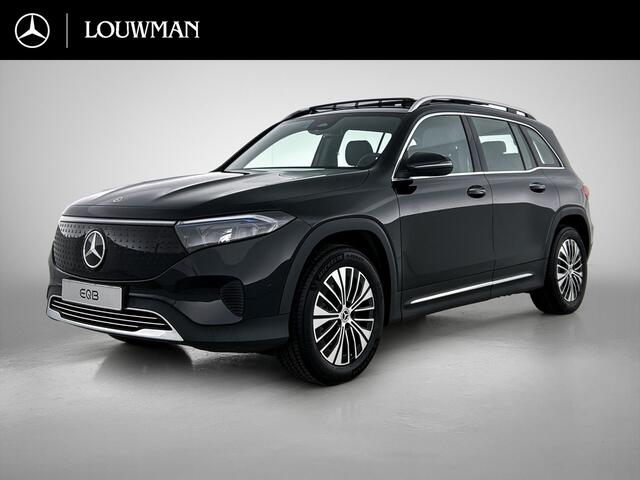 Mercedes-Benz EQB 250+ Business Solution Luxury 71 kWh | Panoramaschuifdak | Smartphone integratie | Stoelverwarming | Sfeerverlichting | Easypack achterklep | Dodehoekassistent |