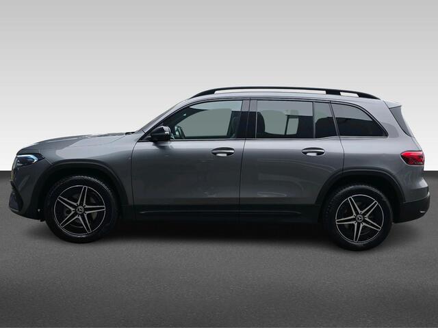 Mercedes-Benz EQB 250+ AMG Line 71 kWh | Automaat | Adaptive Cruisecontrol | 360 Camera | Stoelverwarming | Sfeerverlichting |