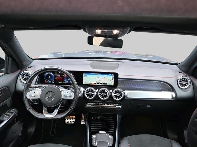 Mercedes-Benz EQB 250+ AMG Line 71 kWh | Automaat | Adaptive Cruisecontrol | 360 Camera | Stoelverwarming | Sfeerverlichting |