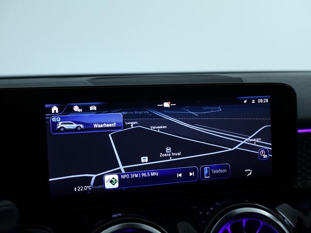 Mercedes-Benz EQB 250+ Essential Line 7p. 71 kWh | Parkeerpakket met achteruitrijcamera | Essential Plus pakket | EASY PACK achterklep | Zitcomfortpakket | Extra USB-poorten | Dodehoekassistent | Verwarmde stoelen vooraan |