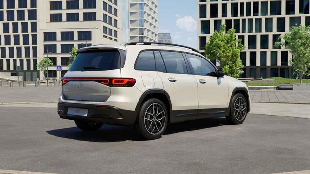 Mercedes-Benz EQB 300 4MATIC AMG Line 67 kWh | Night | Panoramadak | Burmester | 360 graden camera | Rijassistentiepakket |