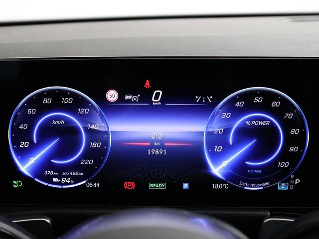 Mercedes-Benz EQB 250+ Essential Line 7p. 71 kWh | SoH 99,3% | ACC | Camera | LED | Navigatie!