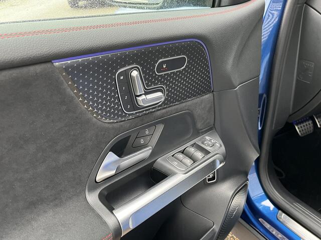 Mercedes-Benz EQB 250+ AMG Line | Rijassistentiepakket | Premium Pakket | Night Pakket | Winter Pakket | Panoramadak | Trekhaak | Elektrisch Verstelbare Stoelen + Memory | Burmester Surround Sound | 360° Camera | Head-up Display | Apple CarPlay | Android Auto