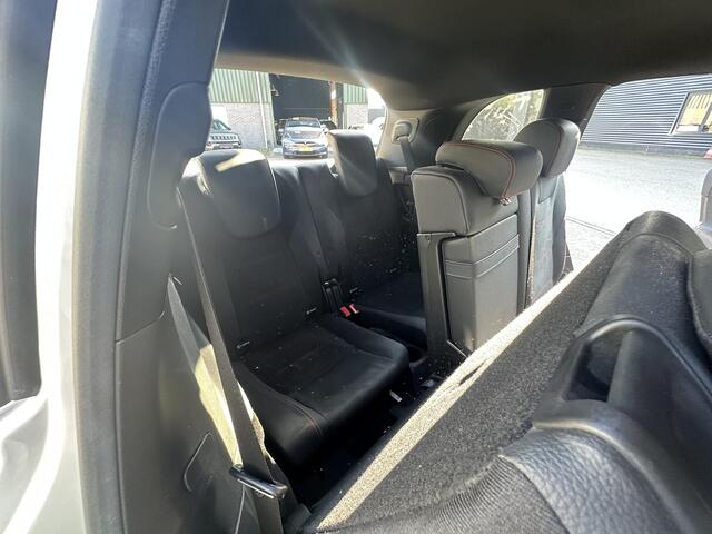 Mercedes-Benz EQB 250+ AMG Line 7p. 71 kWh | SOH 99% | 7 PERSOONS| ELEKTRISCHE ACHTERKLEP| STOELVERWARMING| DODE HOEK SENSOR| SFEERVERLICHTING| APPLE CARPLAY/ ANDROID AUTO