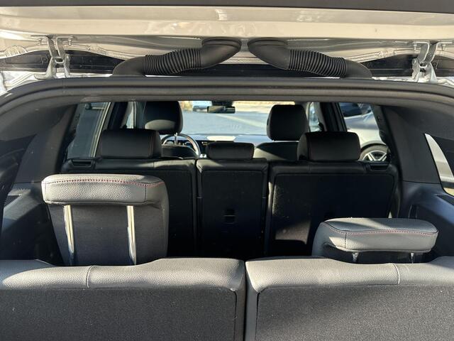 Mercedes-Benz EQB 250+ AMG Line 7p. 71 kWh | SOH 99% | 7 PERSOONS| ELEKTRISCHE ACHTERKLEP| STOELVERWARMING| DODE HOEK SENSOR| SFEERVERLICHTING| APPLE CARPLAY/ ANDROID AUTO