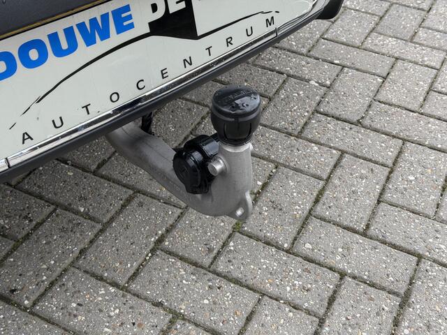 Mercedes-Benz EQB 250+ AMG Line 71 kWh Pano-Dak | Trekhaak | Memory | HUD | FULL