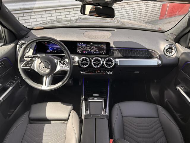 Mercedes-Benz EQB 250+ Essential Line 71 kWh | Trekhaak | Cruise Control | Sfeerverlichting