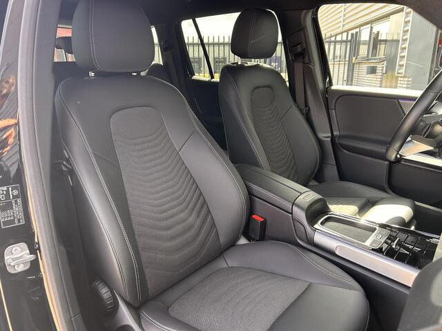 Mercedes-Benz EQB 250+ Essential Line 71 kWh | Trekhaak | Cruise Control | Sfeerverlichting