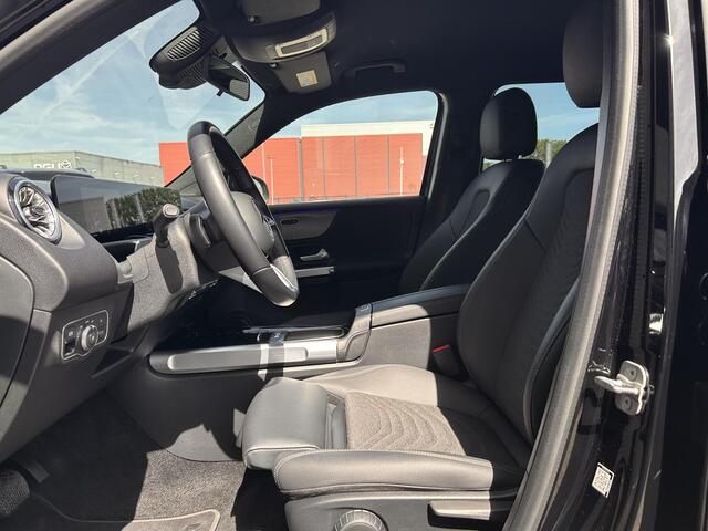 Mercedes-Benz EQB 250+ Essential Line 71 kWh | Trekhaak | Cruise Control | Sfeerverlichting