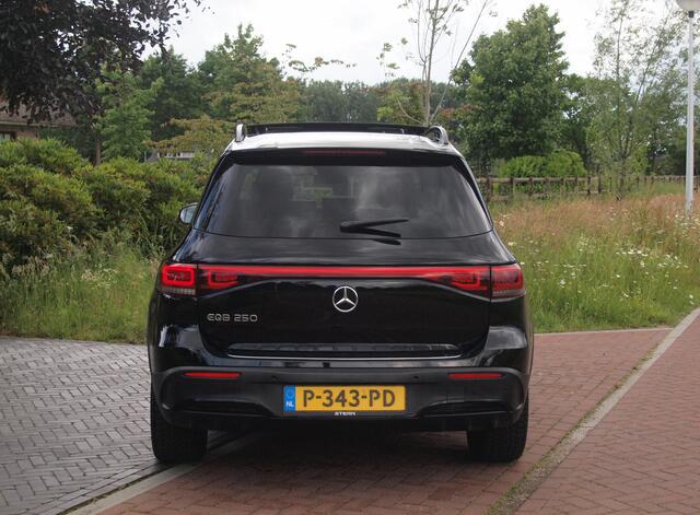 Mercedes-Benz EQB 250 AMG Line 7 Persoons 67 kWh | SOH 94% | Panoramadak | 360 Camera | Burmester | Apple Carplay |