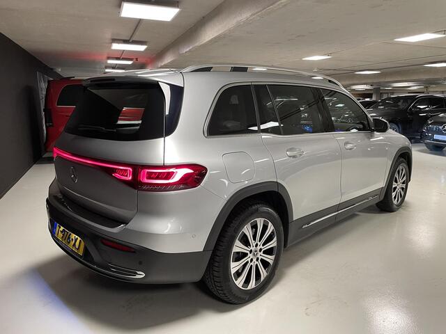 Mercedes-Benz EQB 250+ Business Edition 71 kWh | Sfeerverlichting | Dodehoek Assistent | Stoelverwarming