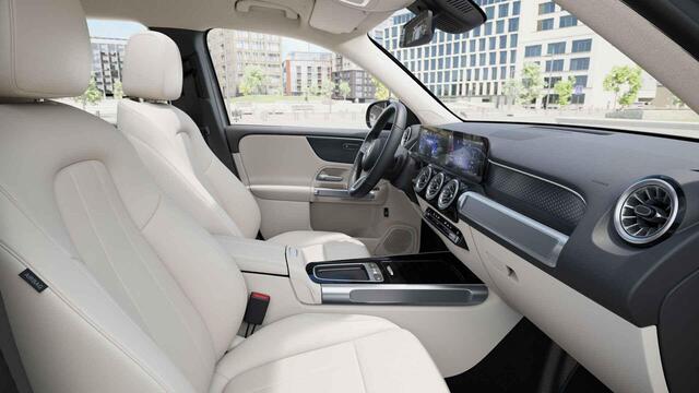 Mercedes-Benz EQB 300 4MATIC Luxury Line 67 kWh | Beige bekleding | Winter pakket | Achteruitrijcamera |
