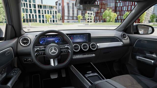 Mercedes-Benz EQB 250+ AMG Line 71 kWh | Night pakket | Winter pakket | Achteruitrijcamera | Stoelverwarming |