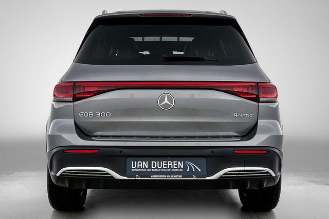 Mercedes-Benz EQB 300 4MATIC AMG Line 7p. 67 kWh Head-Up, Pano