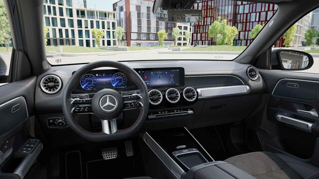 Mercedes-Benz EQB 250+ AMG Line 71 kWh | Apple carplay | Night pakket | Stoelverwarming |