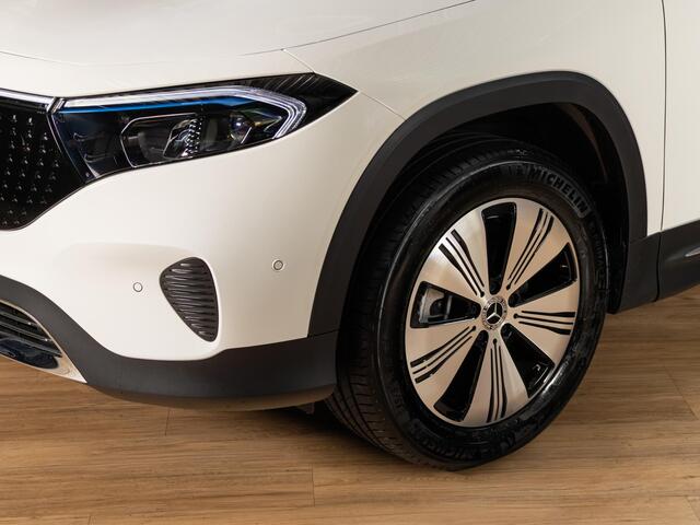 Mercedes-Benz EQB 250+ Business Solution 7p. 71 kWh Panorama dak