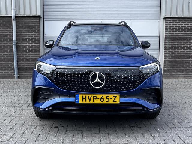 Mercedes-Benz EQB 250+ AMG Line | Night Pakket | Panoramadak | DISTRONIC Afstandsassistent | 360° Camera | Dodehoekassistent | Apple CarPlay | Android Auto | Advanced Sound System | Sierdelen Lindenhout Zwart | Sfeerverlichting | Stoelverwarming