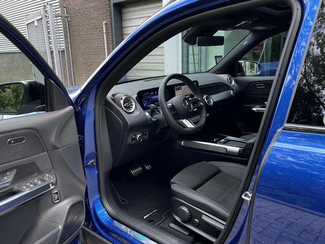 Mercedes-Benz EQB 250+ AMG Line | Night Pakket | Panoramadak | DISTRONIC Afstandsassistent | 360° Camera | Dodehoekassistent | Apple CarPlay | Android Auto | Advanced Sound System | Sierdelen Lindenhout Zwart | Sfeerverlichting | Stoelverwarming