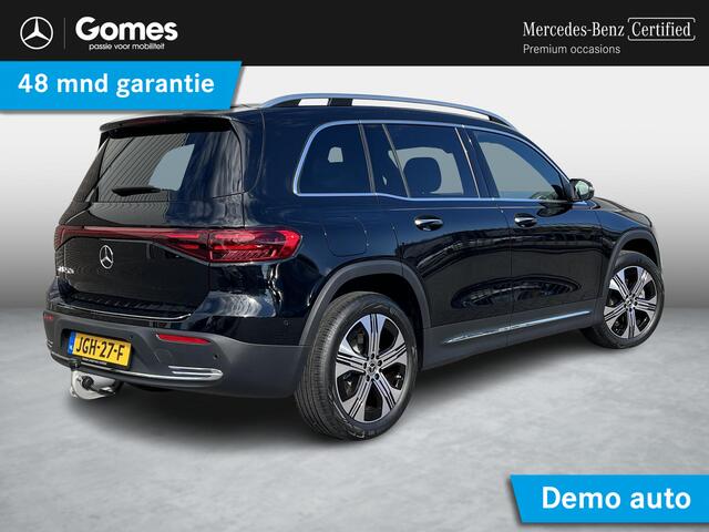 Mercedes-Benz EQB 250+ Luxury Line | Panoramadak | Trekhaak | Dodehoekassistent | Advanced Sound System | Donkergetint Glas Achter | Draadloos Oplaadsysteem Smartphone | Apple CarPlay | Android Auto | Sfeerverlichting | Stoelverwarming
