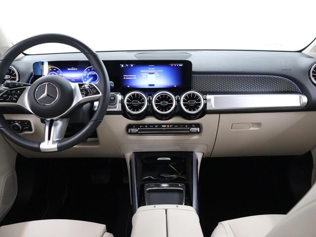 Mercedes-Benz EQB 300 4MATIC Luxury Line 67 kWh | Beige bekleding | Winter pakket | Achteruitrijcamera |