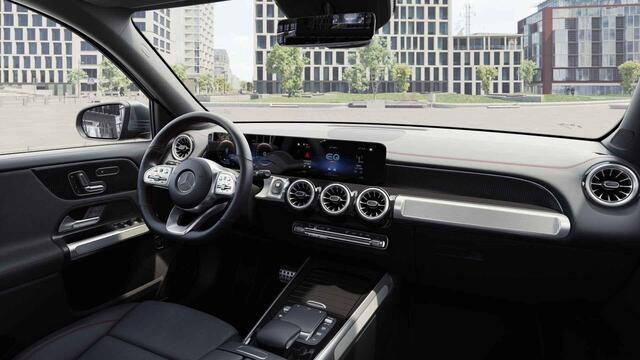 Mercedes-Benz EQB 300 4MATIC AMG Line 67 kWh | Premium pakket | Panoramadak | Apple carplay | Sfeerverlichting | Led Koplampen |